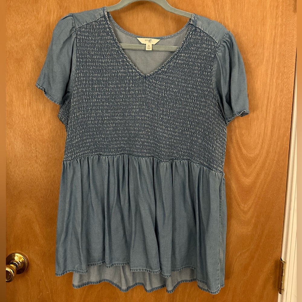 Women’s Denim Shirt, Size 14W